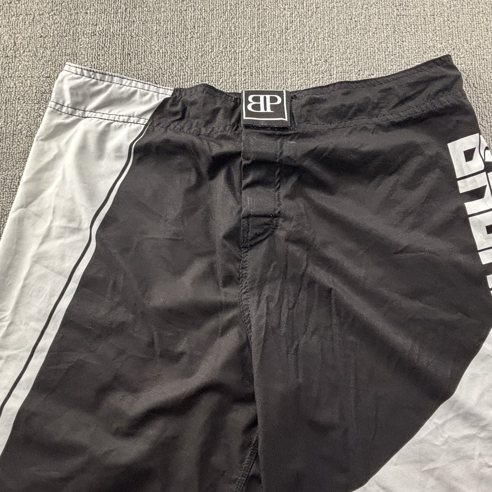 Breakpoint Shorts Adult Size 34 Boardshorts BJJ Grappling Jiujitsu Active Men's - Picture 3 of 12